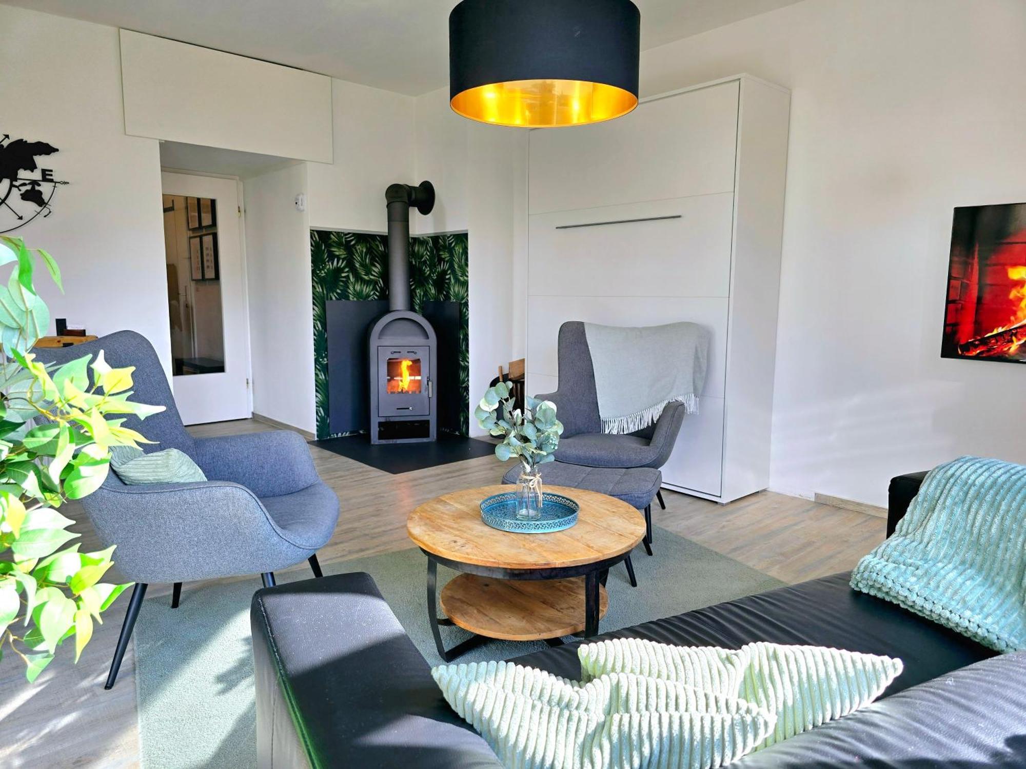 Ferienwohnung Fuchsbau Mit Kamin & Terrasse & Hunde Winterberg Luaran gambar