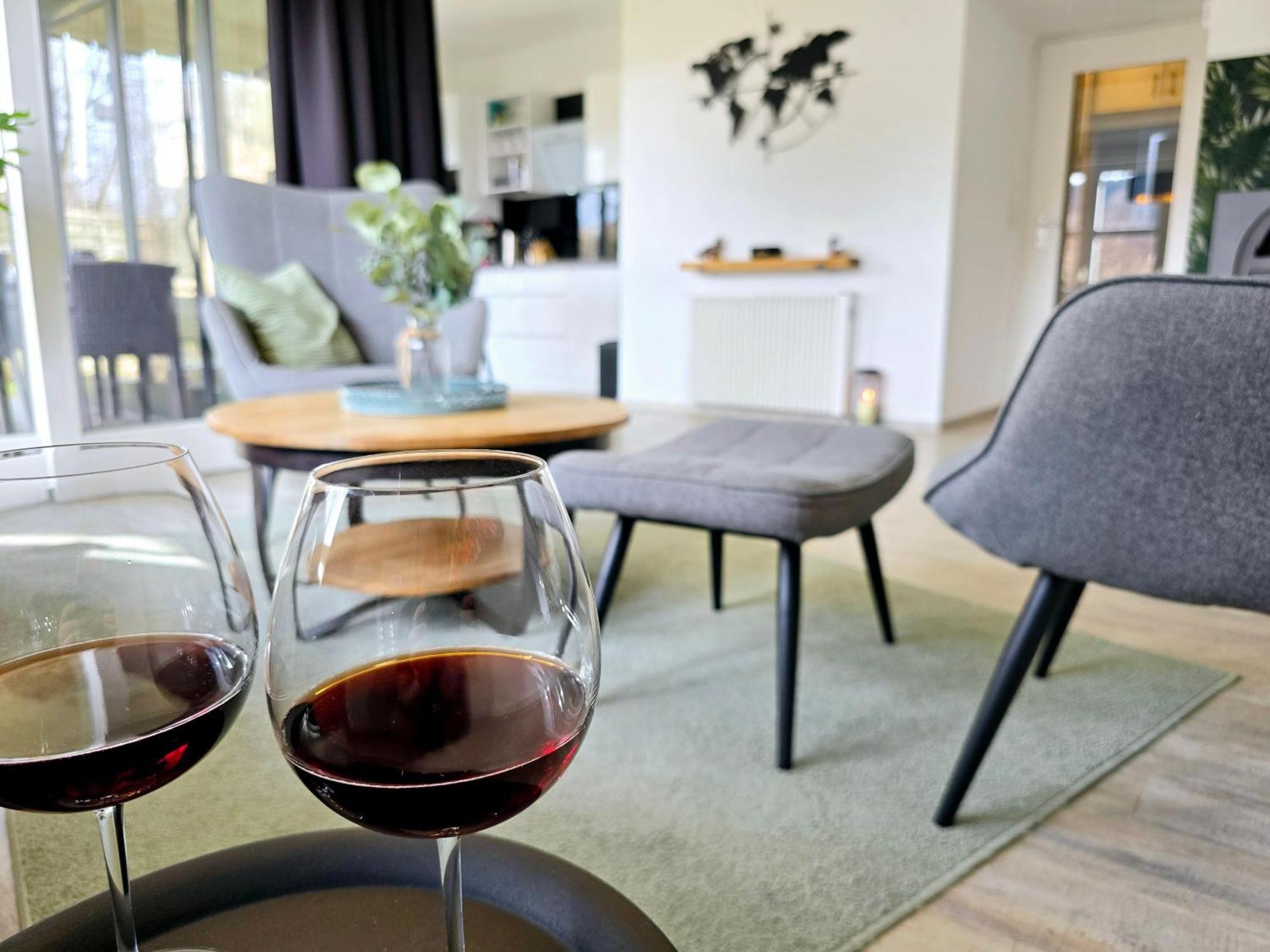 Ferienwohnung Fuchsbau Mit Kamin & Terrasse & Hunde Winterberg Luaran gambar